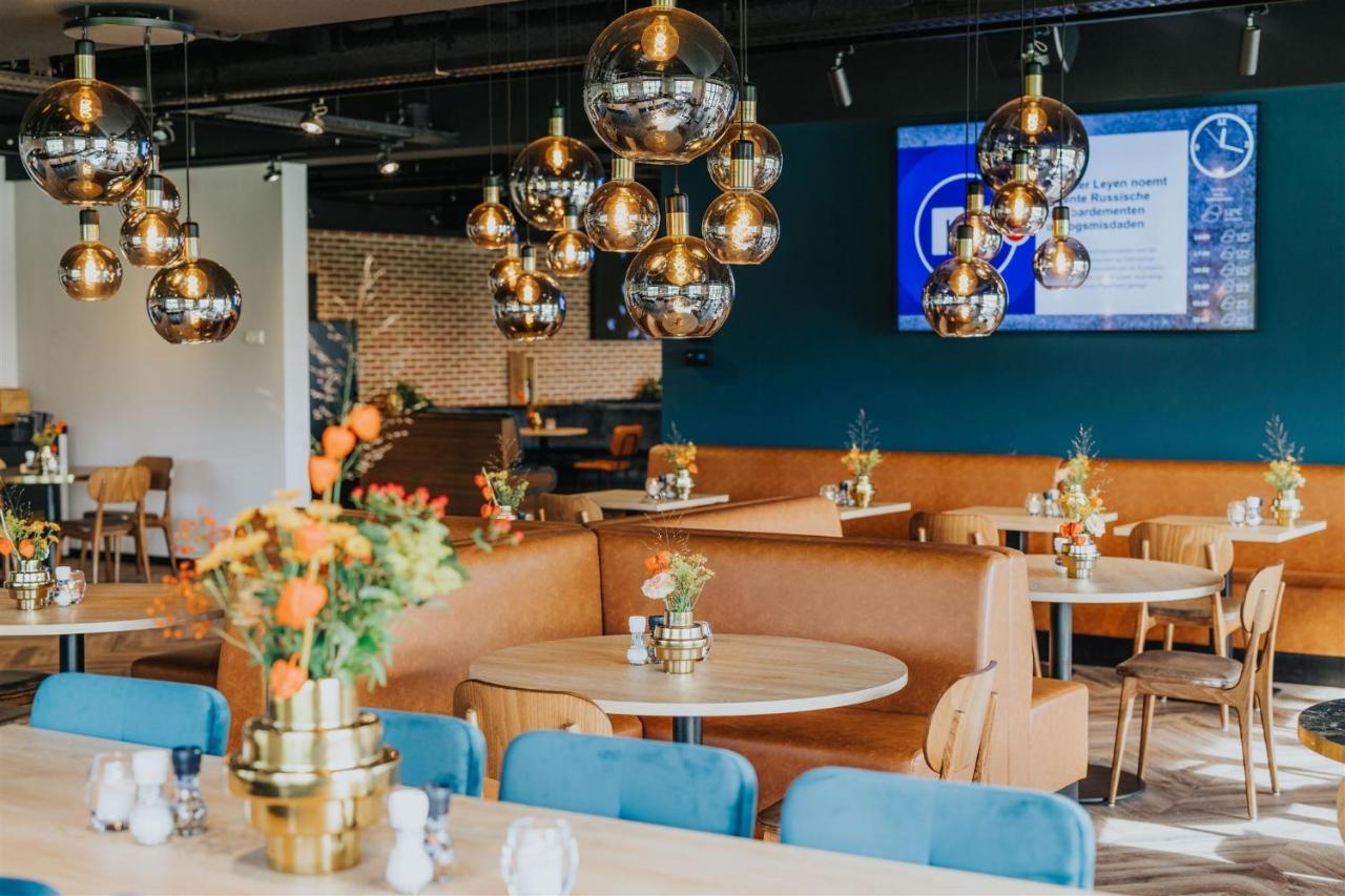 Hotel Sportsbar & Brasserie Dorhout Mees Biddinghuizen Eksteriør bilde
