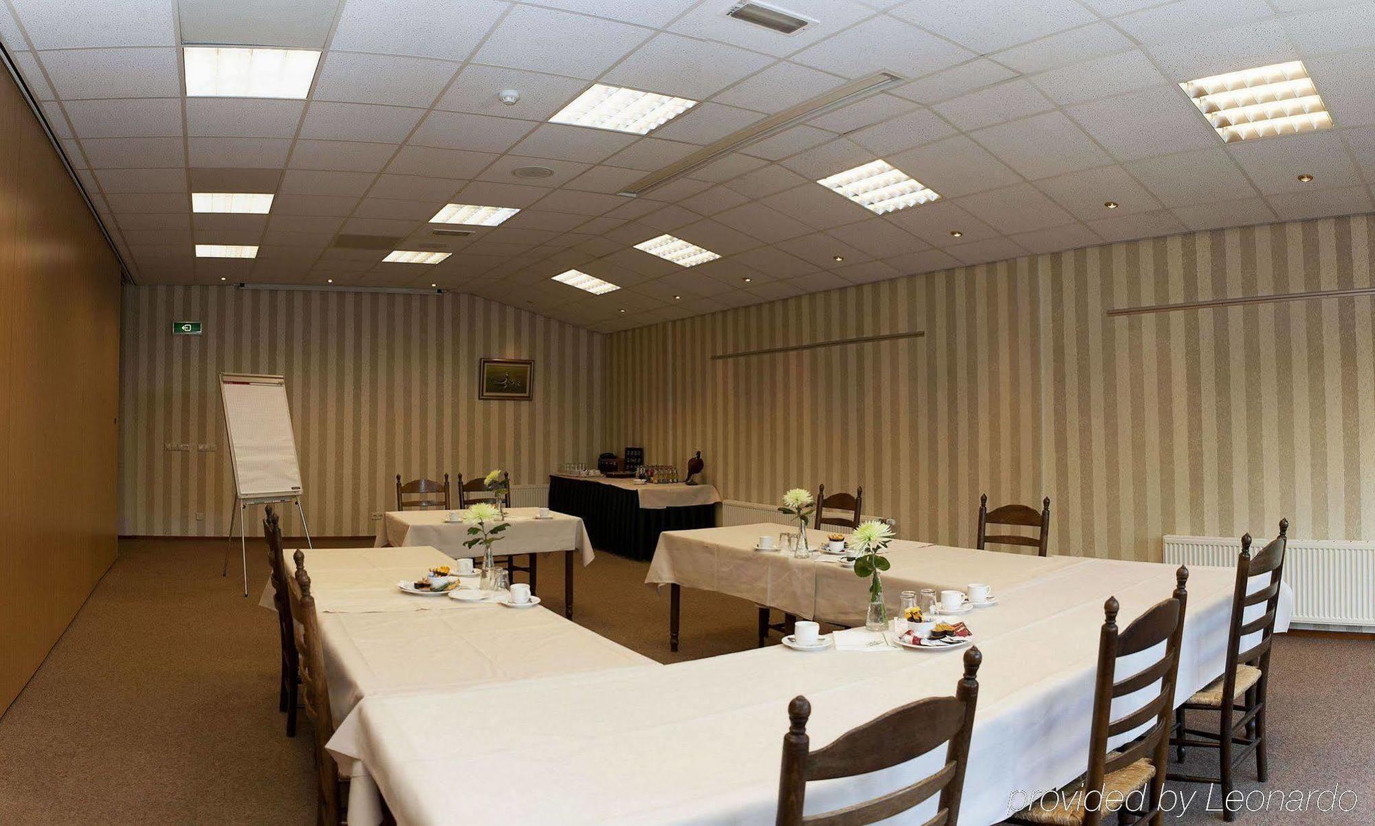 Hotel Sportsbar & Brasserie Dorhout Mees Biddinghuizen Eksteriør bilde